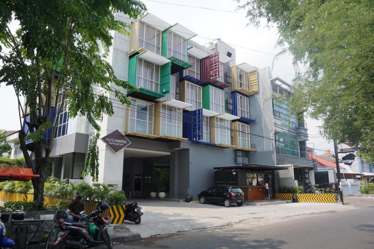 Hotel Pantes Simpang Lima 3*