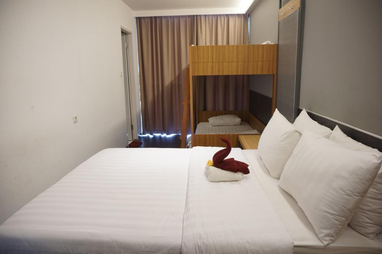 Pantes Simpang Lima Hotel 3*